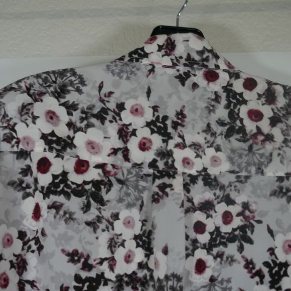 Talbots Long Sleeve Roll-Tab Blouse Gray Floral Full Button Collared Shirt Small - Picture 10 of 12